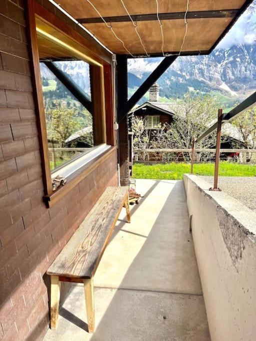 Chalet Sonnenheim, Wohnung Mit Panoramafenster Adelboden Exteriör bild