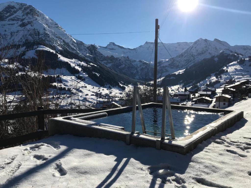 Chalet Sonnenheim, Wohnung Mit Panoramafenster Adelboden Exteriör bild